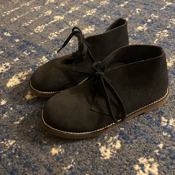 J Crew Crewcuts boys Calvert shoe. Navy suede - Picture 3 of 3